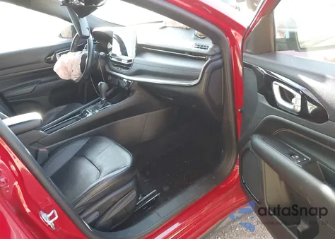 2022 Jeep Compass (Red) Edition 4X4 z USA, uszkodzony, nr VIN 3C4NJDCB4NT135953